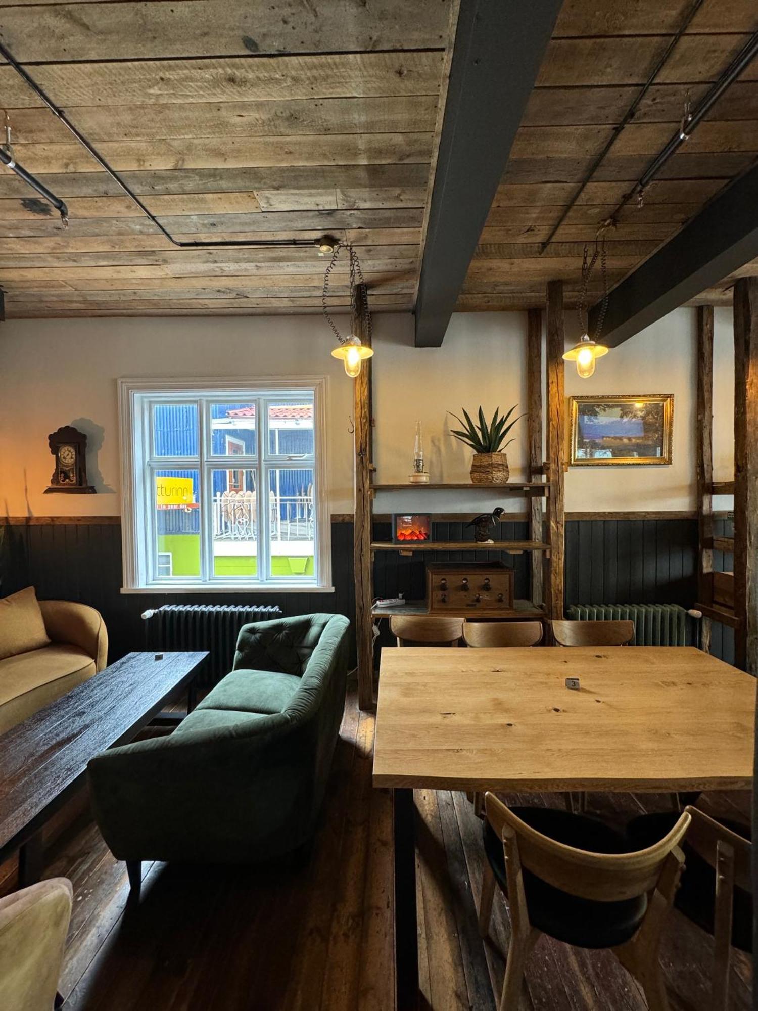 Akureyri Backpackers Hostel Luaran gambar