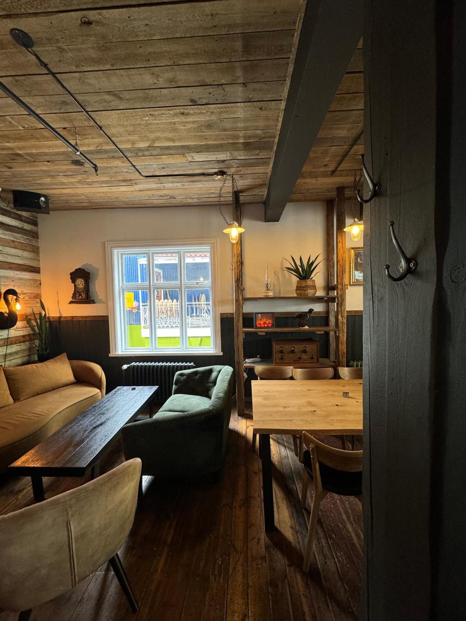 Akureyri Backpackers Hostel Luaran gambar