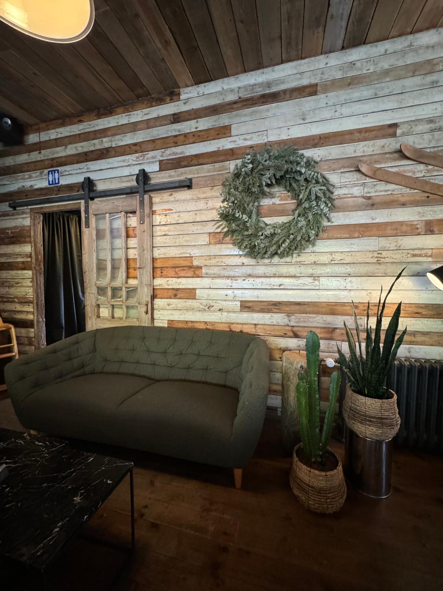 Akureyri Backpackers Hostel Luaran gambar